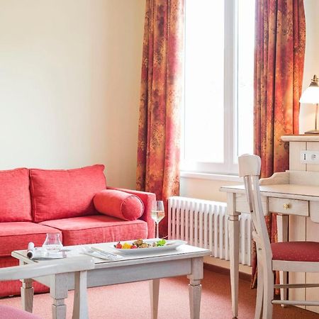 Hotel Restaurant Le Bristol نيديربرون ليه باينس المظهر الخارجي الصورة