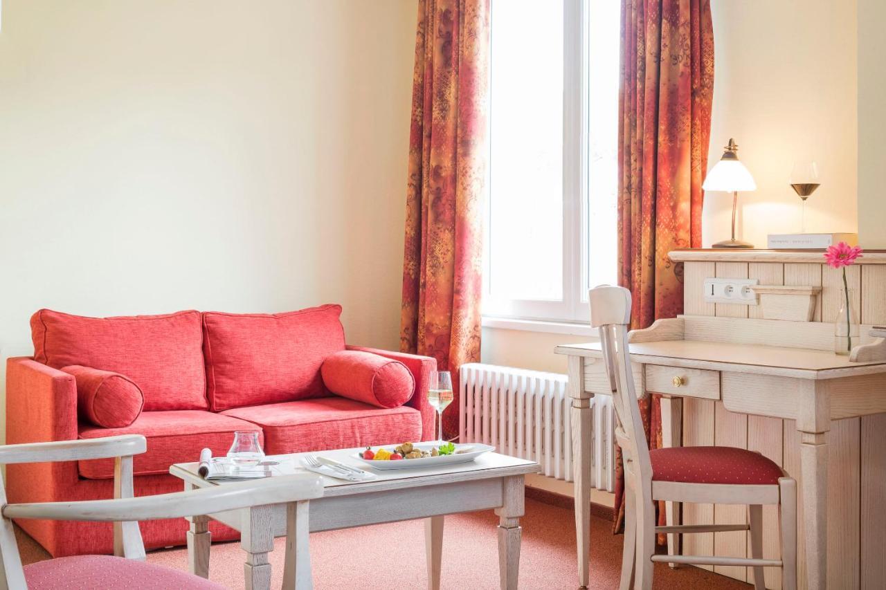 Hotel Restaurant Le Bristol نيديربرون ليه باينس المظهر الخارجي الصورة